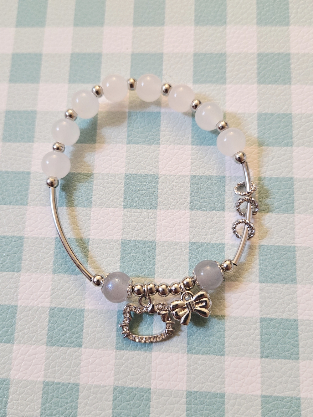 Silver-Tone White Bead Charm Bracelet with Bow and Hello Kitty Charm